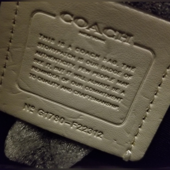 Coach - Picture 4 of 7